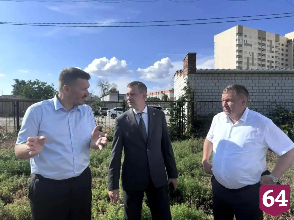 В Энгельсе появится первая площадка для выгула собак  